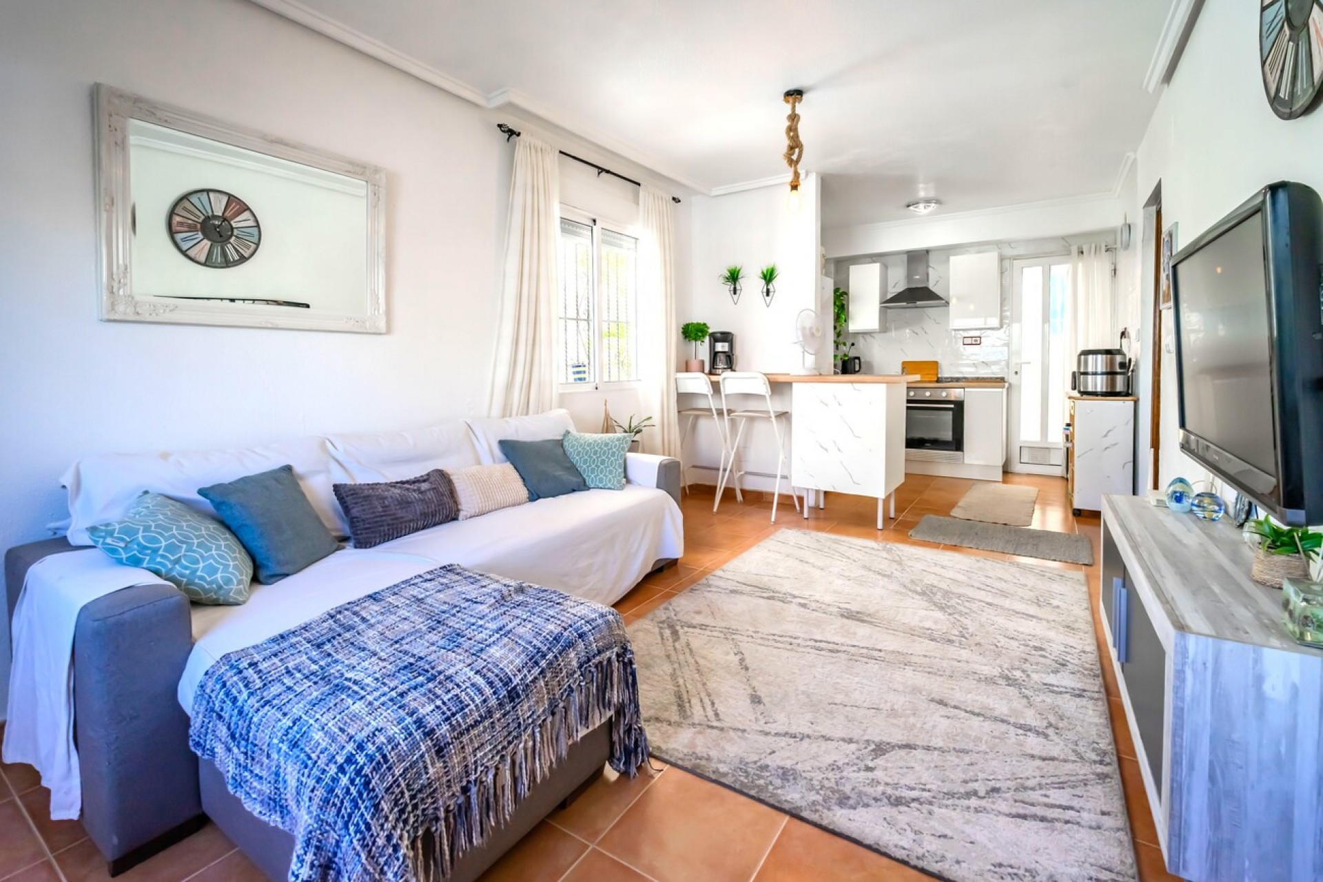 Resale - Semi Detached -
Los Altos - Res Valle de los pinos