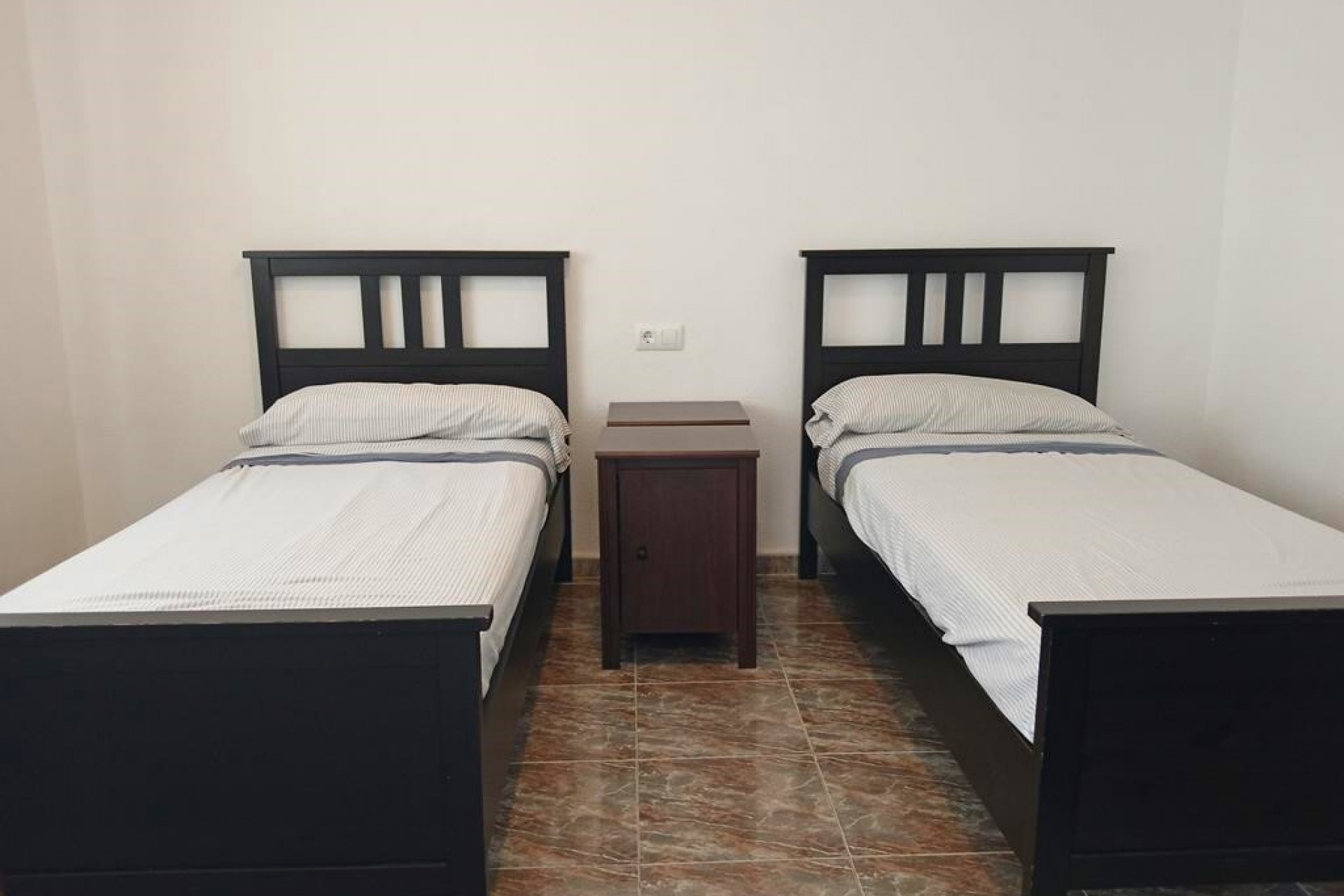 Resale - Semi Detached -
Los Montesinos - PUEBLO CENTRO