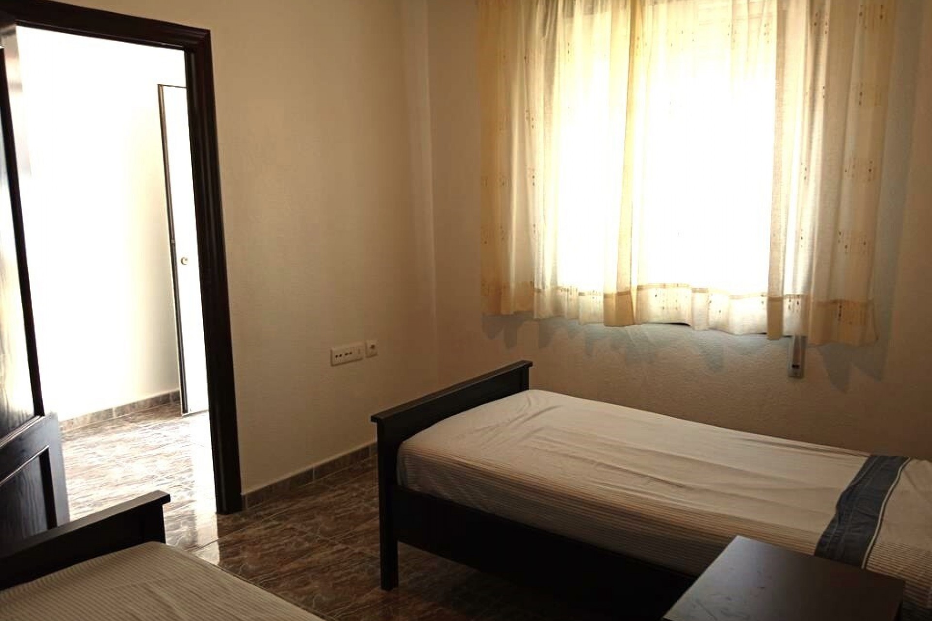 Resale - Semi Detached -
Los Montesinos - PUEBLO CENTRO