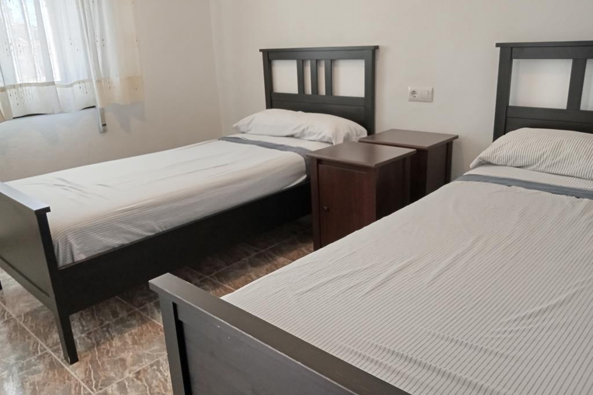 Resale - Semi Detached -
Los Montesinos - PUEBLO CENTRO