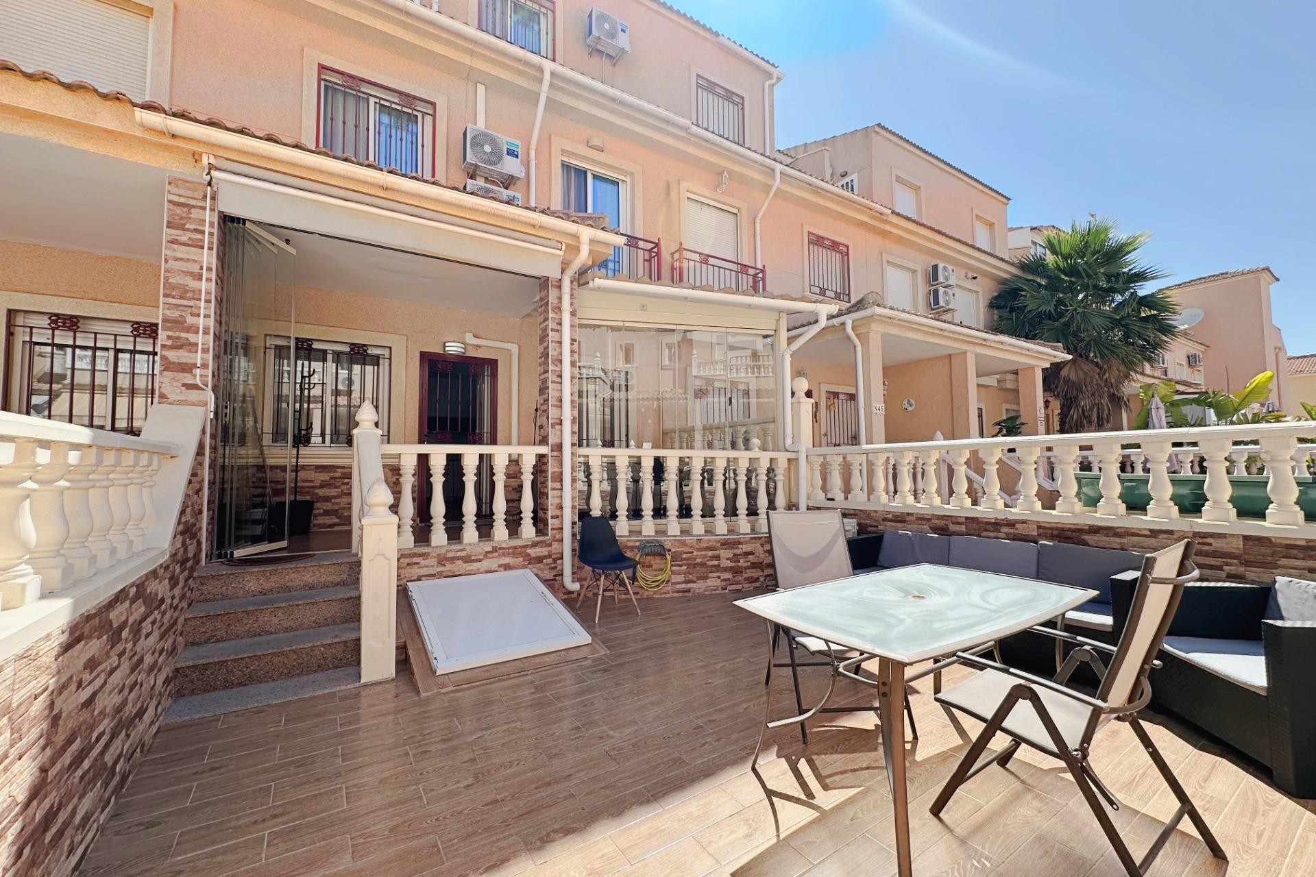 Resale - Semi Detached -
Orihuela Costa - La Zenia