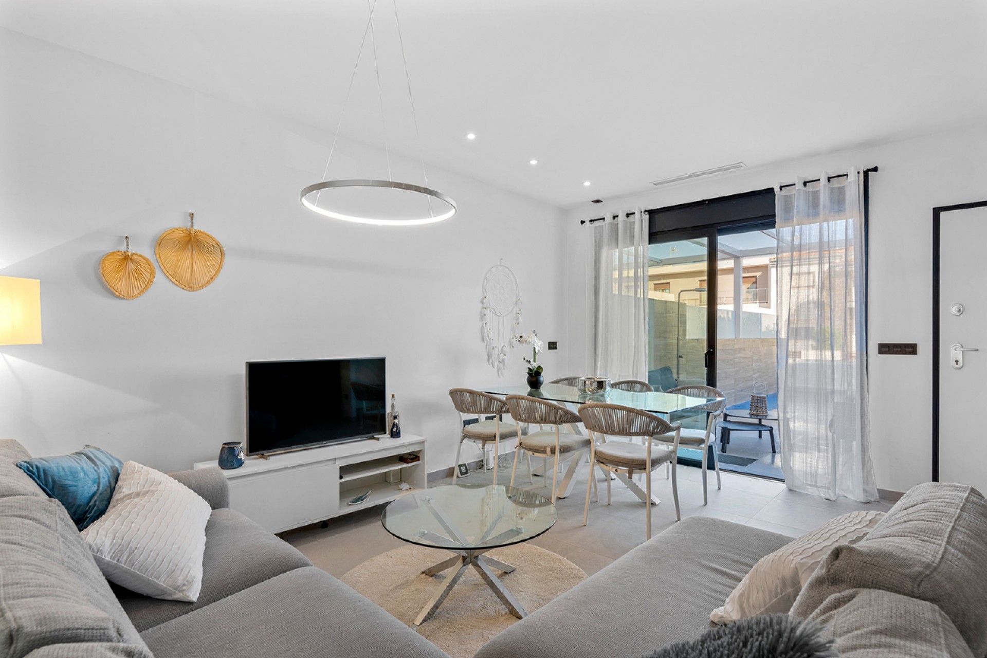 Resale - Semi Detached -
Rojales - Town