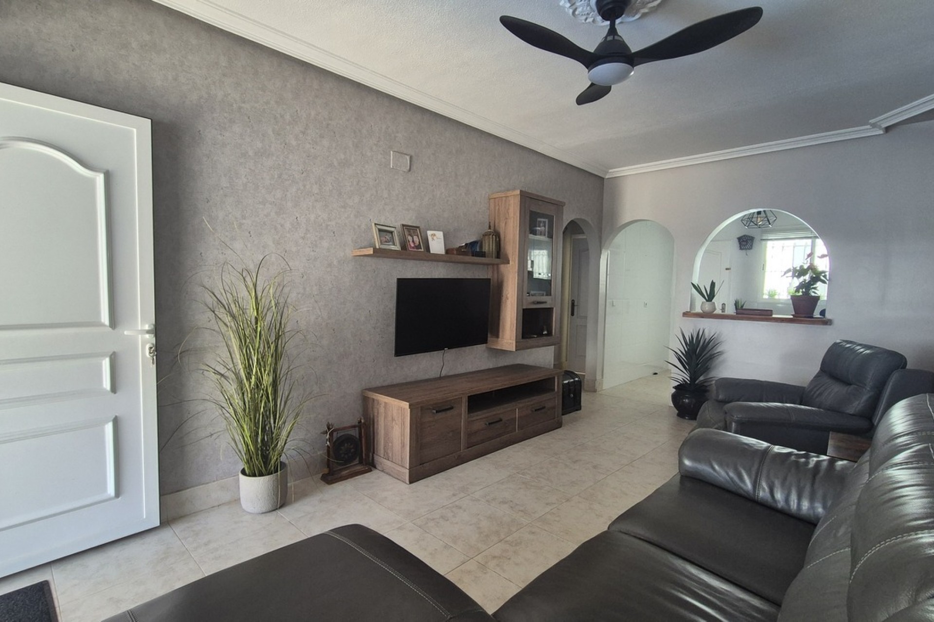 Resale - Semi Detached -
San Miguel de Salinas - Inland