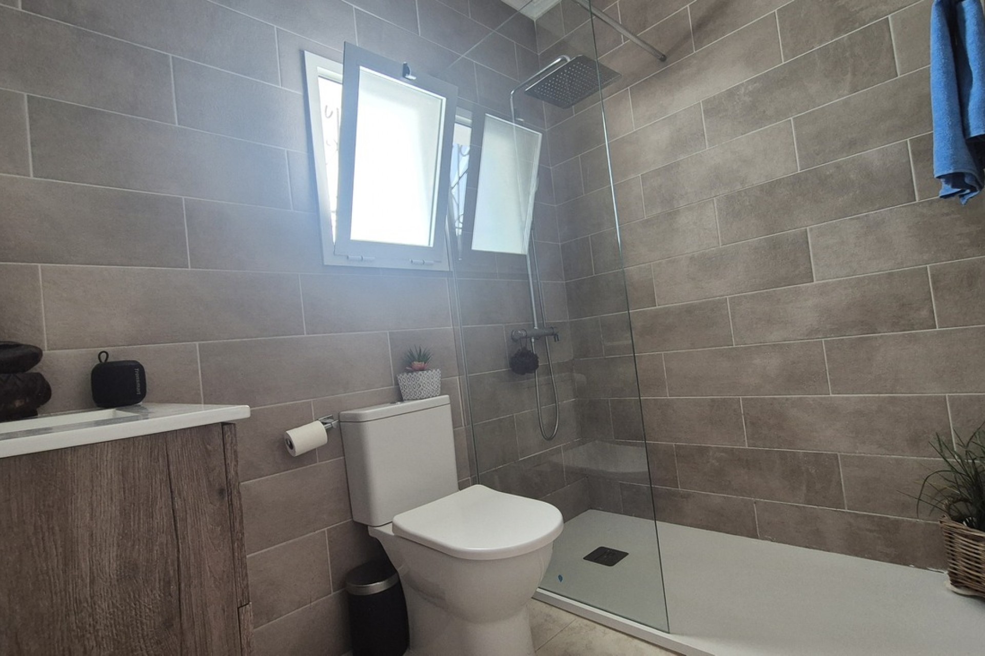 Resale - Semi Detached -
San Miguel de Salinas - Inland