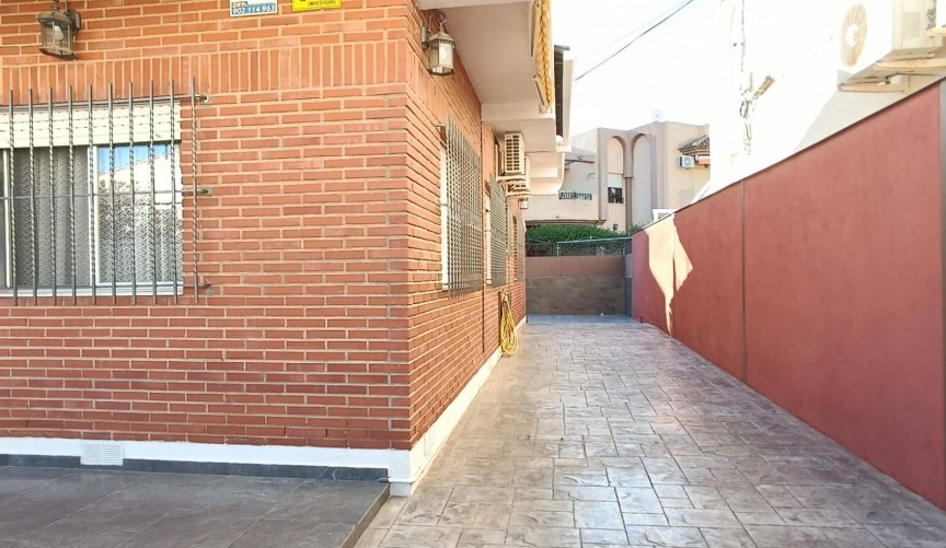 Resale - Semi Detached -
San Pedro del Pinatar - Los Cuarteros