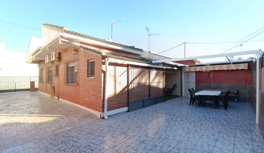 Resale - Semi Detached -
San Pedro del Pinatar - Los Cuarteros