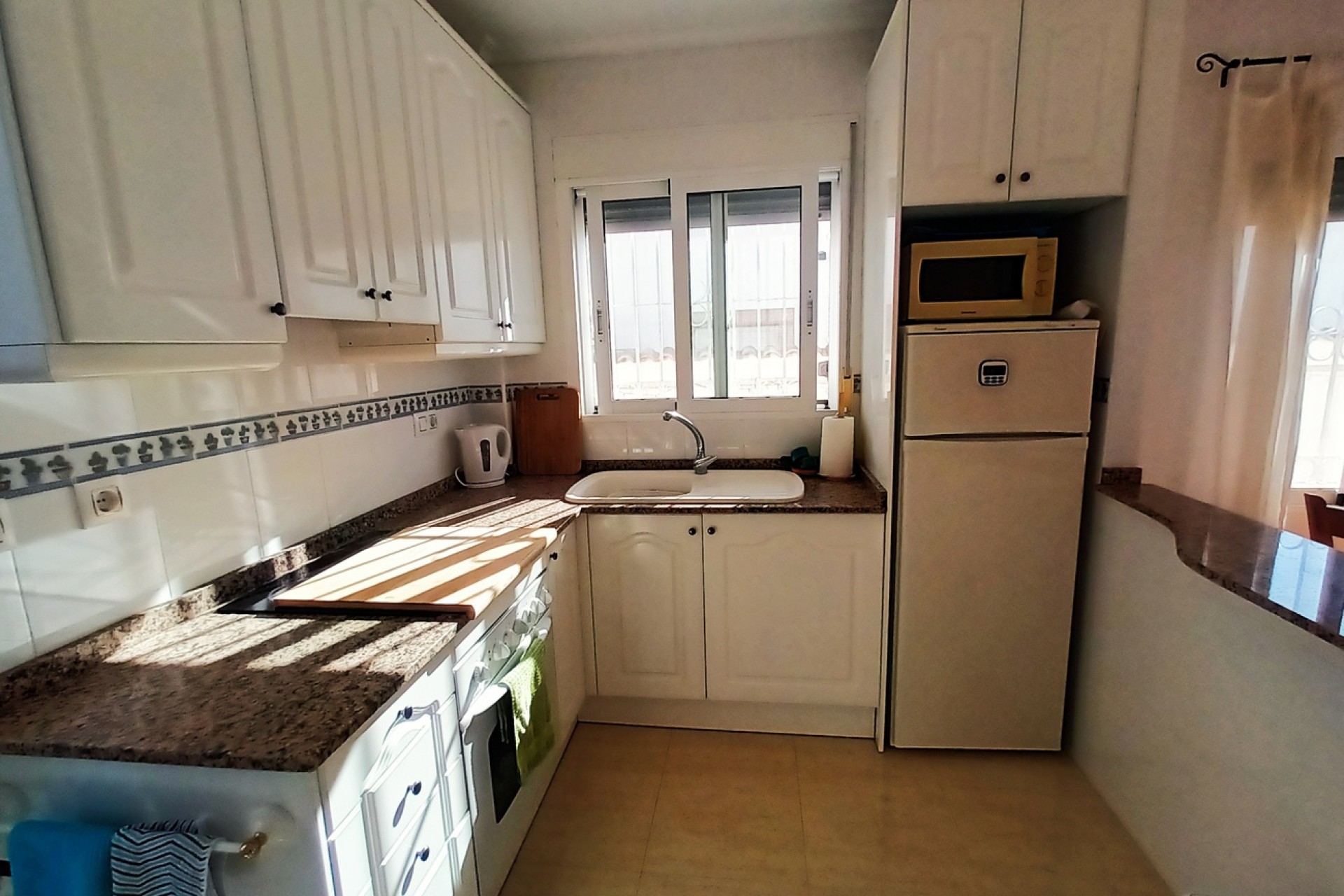 Resale - Semi Detached -
Sucina - Inland