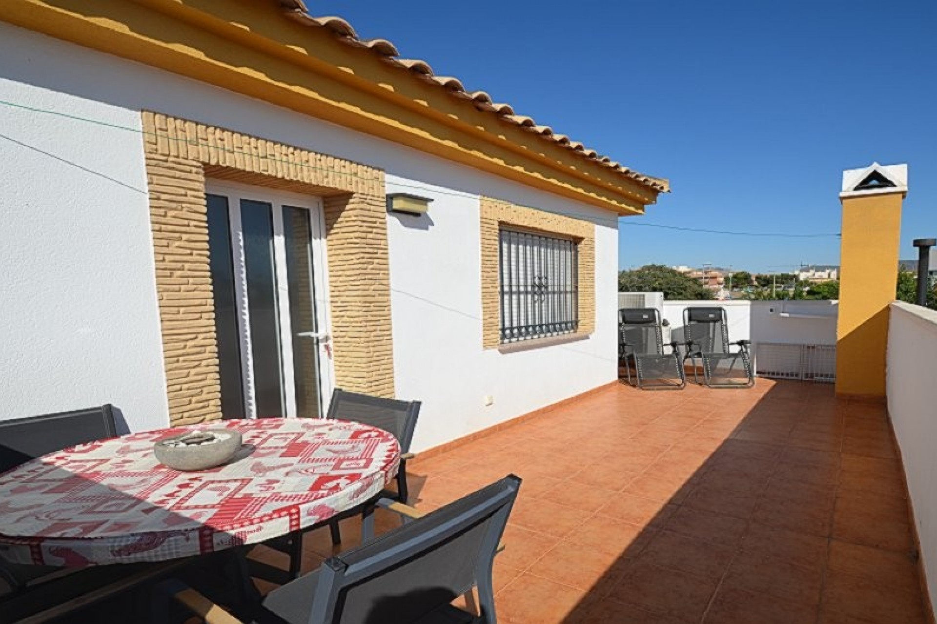 Resale - Semi Detached -
Sucina - Inland