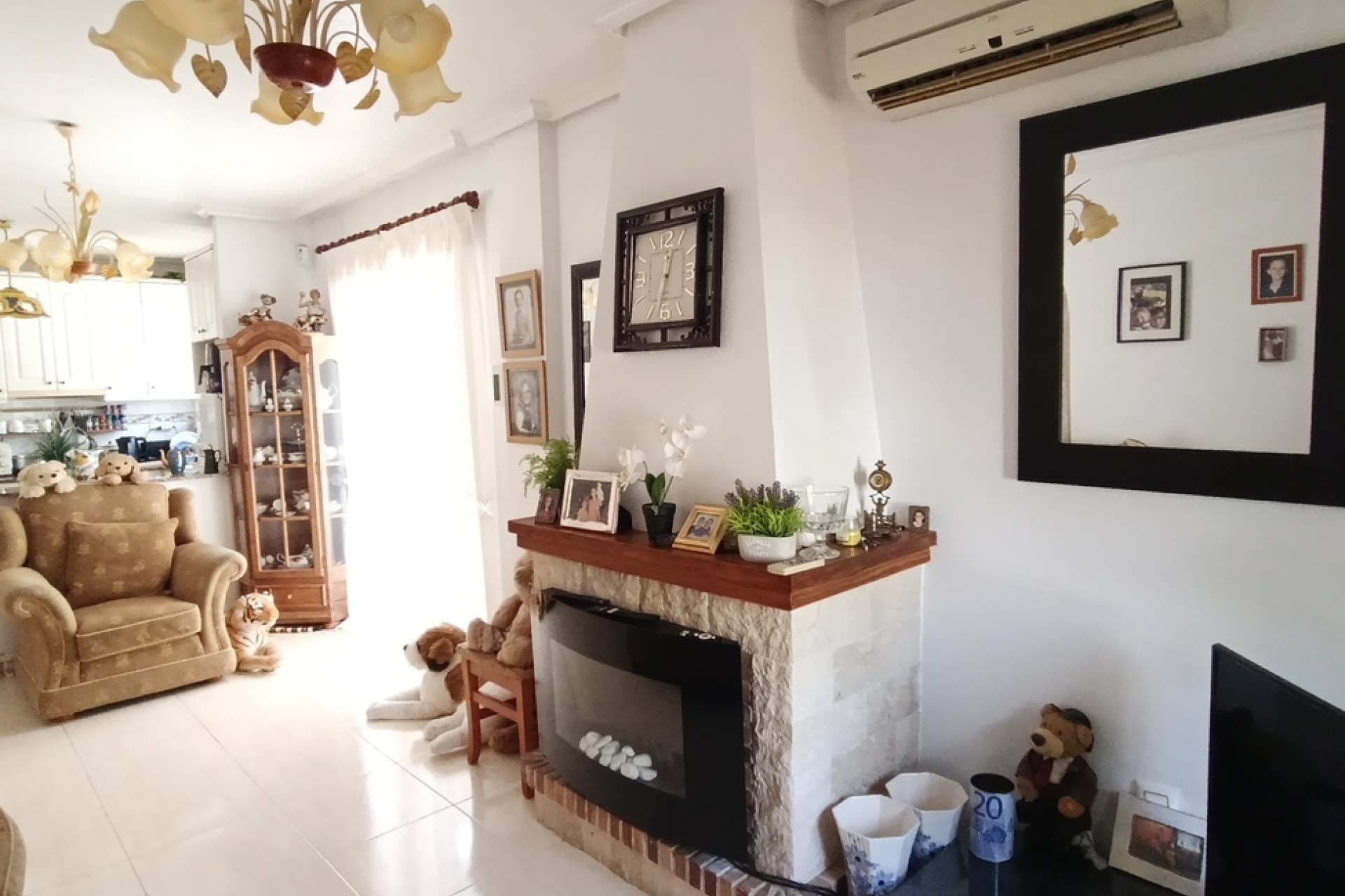 Resale - Semi Detached -
Sucina - Inland