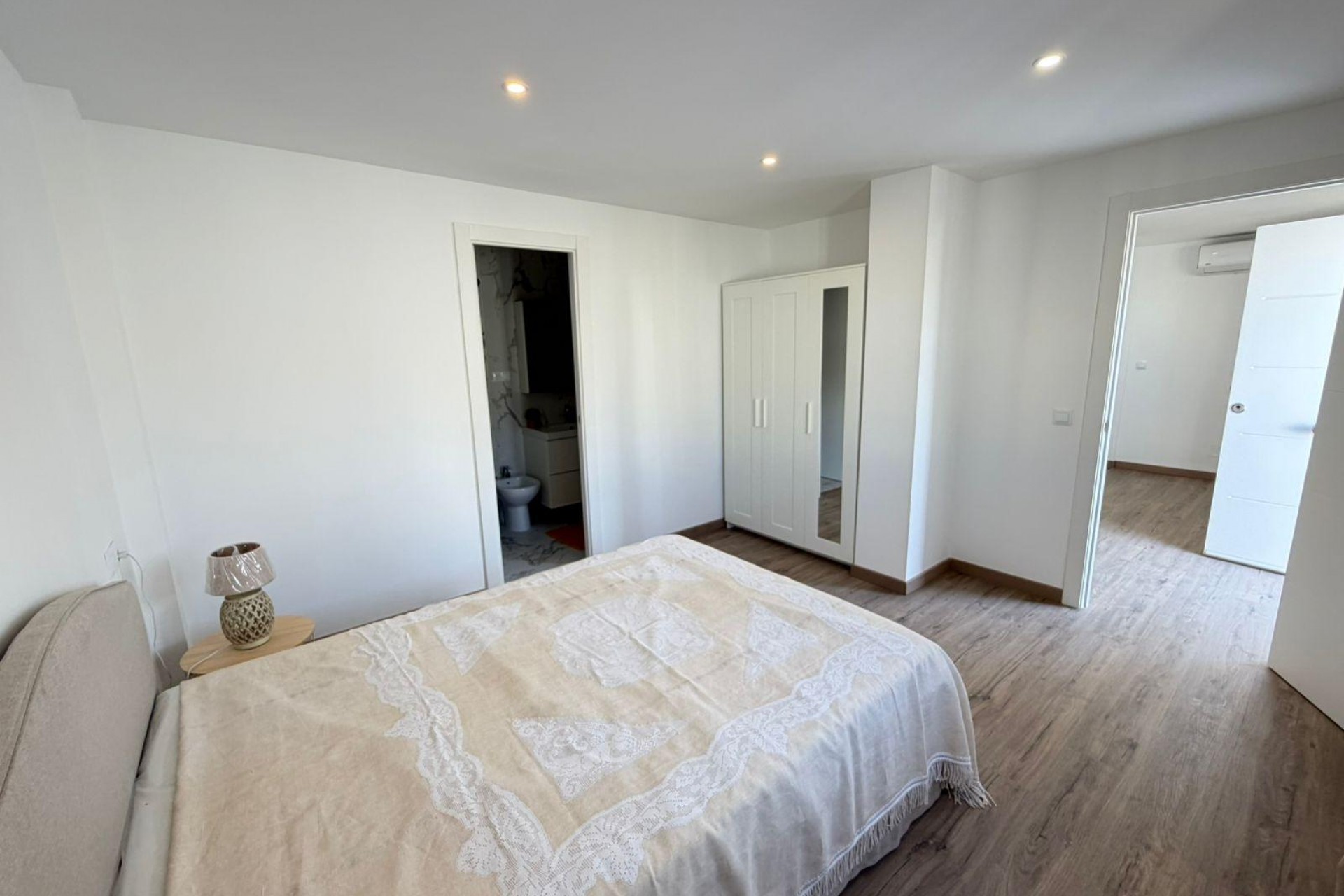 Resale - Semi Detached -
Torrevieja - Cabo Cervera