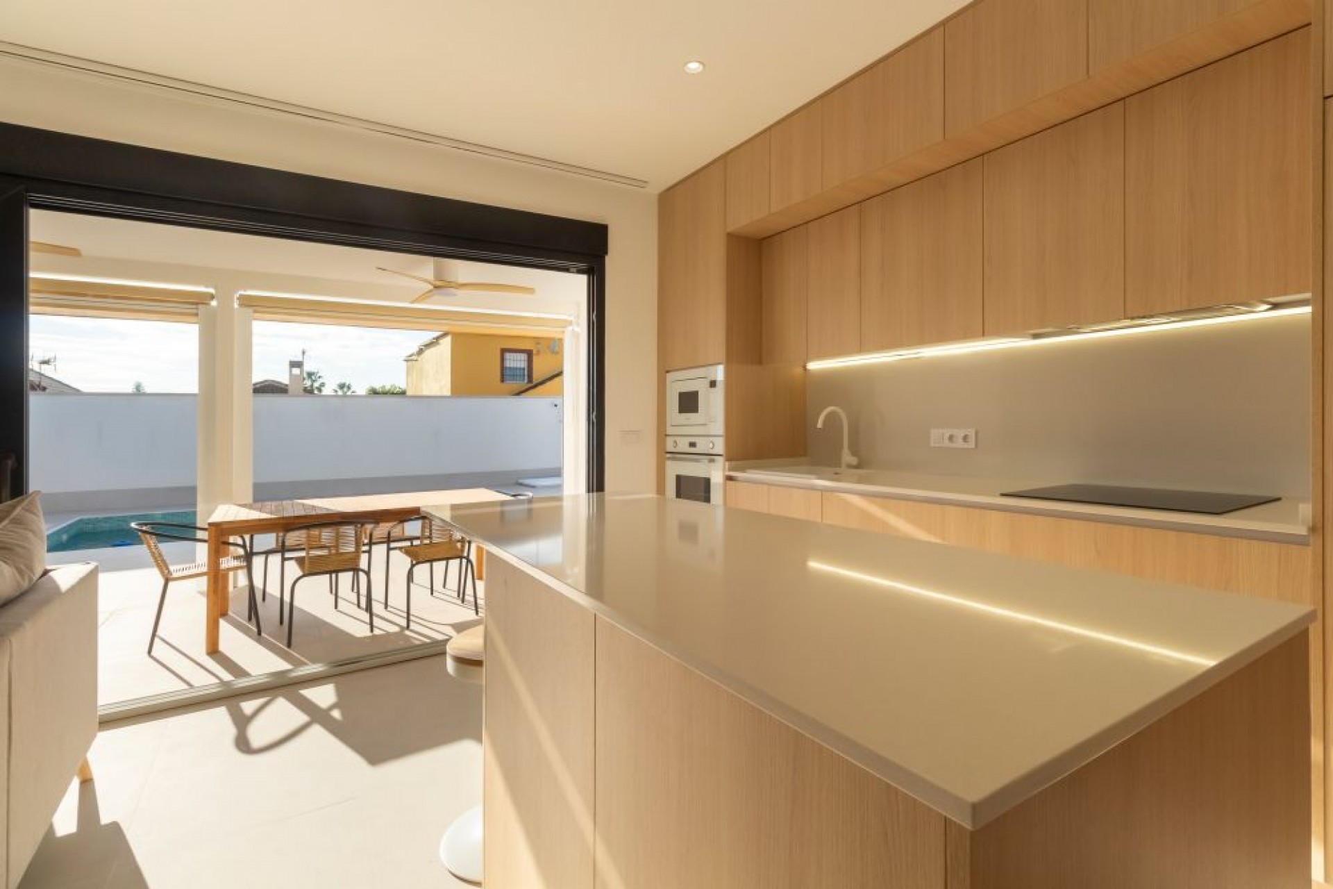 Resale - Semi Detached -
Torrevieja - Costa Blanca