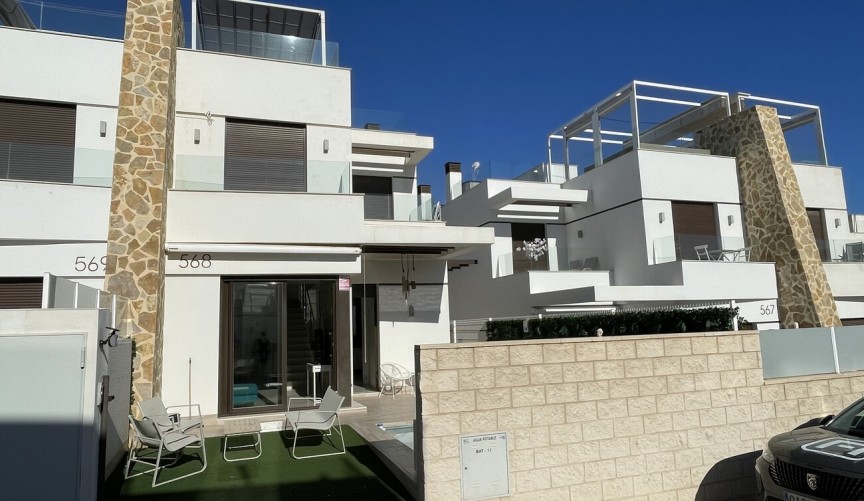 Resale - Semi Detached -
Villamartin