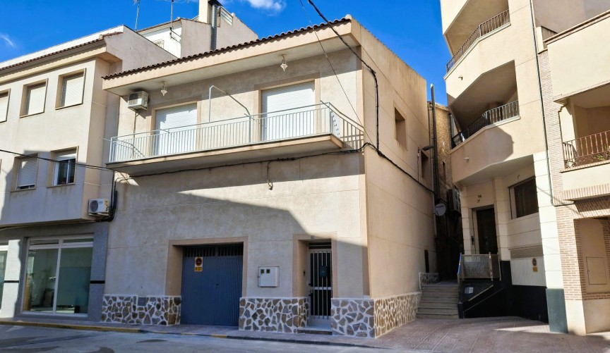 Resale - Town House -
Abanilla - Inland