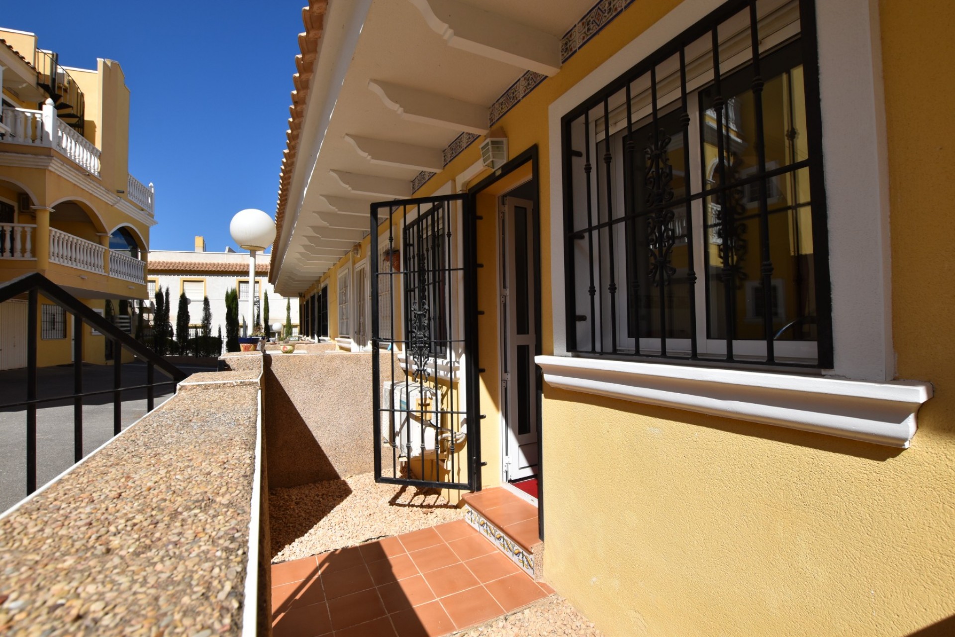 Resale - Town House -
Algorfa - Inland