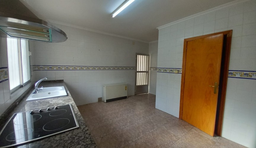 Resale - Town House -
Algueña - Inland