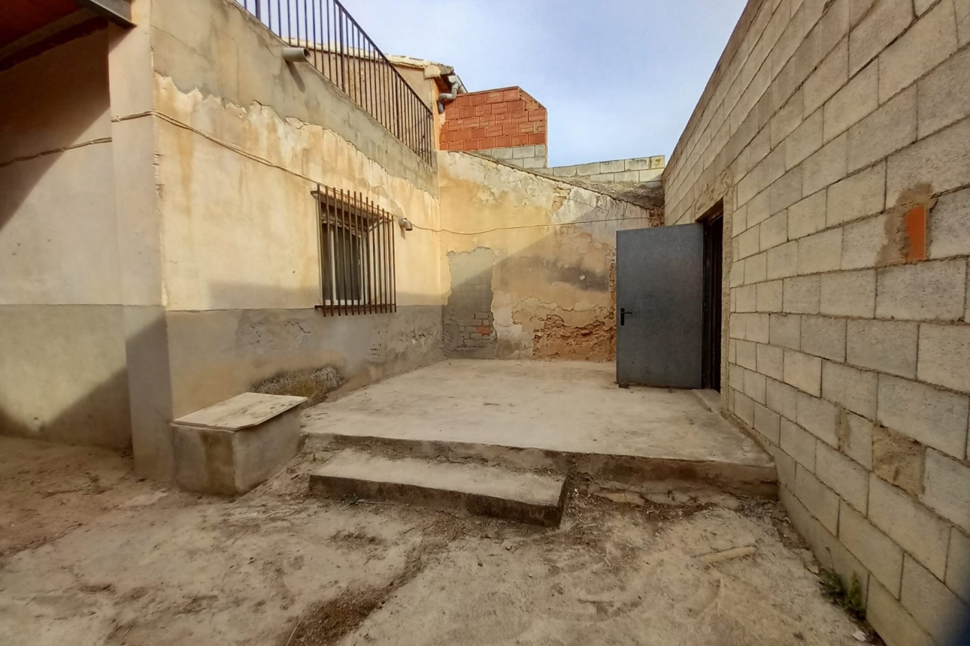 Resale - Town House -
Algueña - Inland