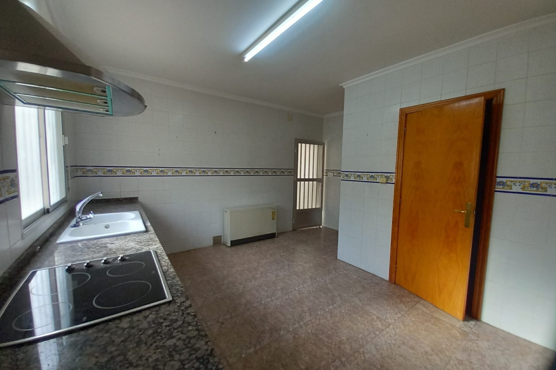 Resale - Town House -
Algueña - Inland