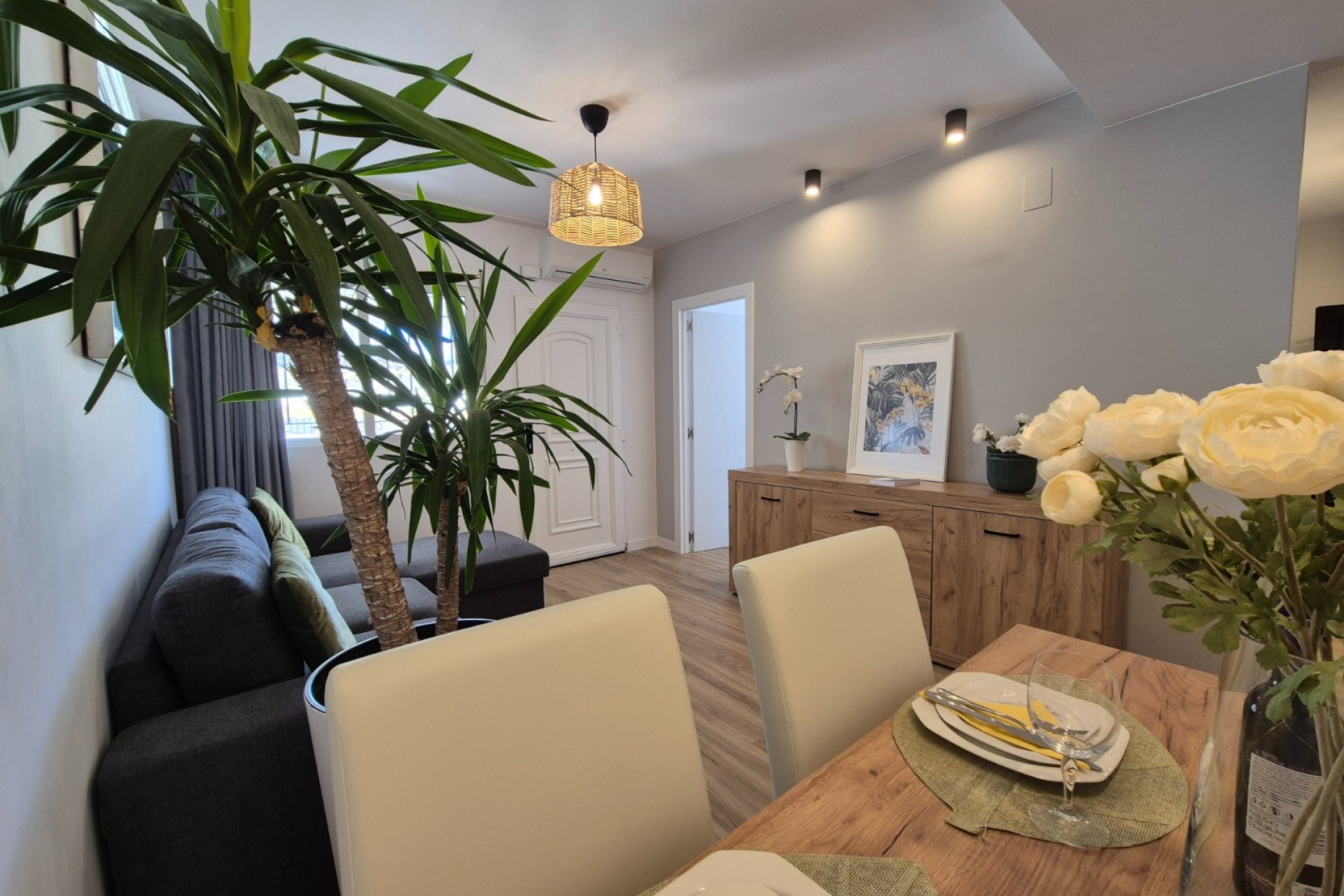 Resale - Town House -
Alicante - Costa Blanca