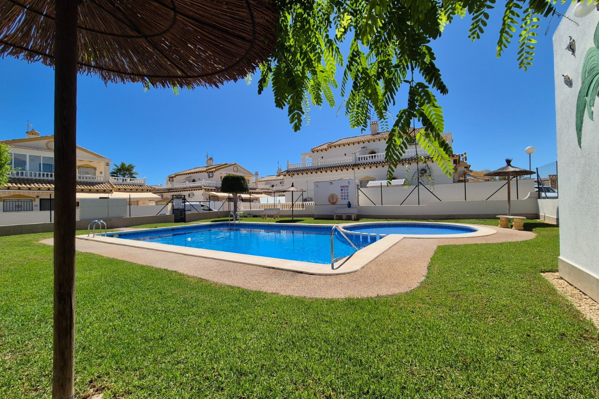 Resale - Town House -
Alicante - Costa Blanca