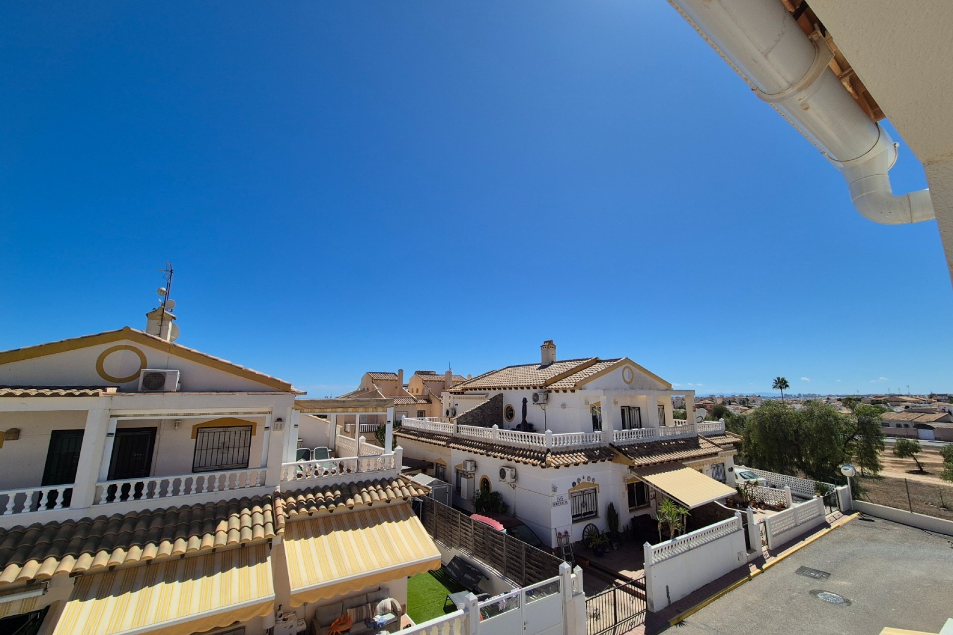 Resale - Town House -
Alicante - Costa Blanca