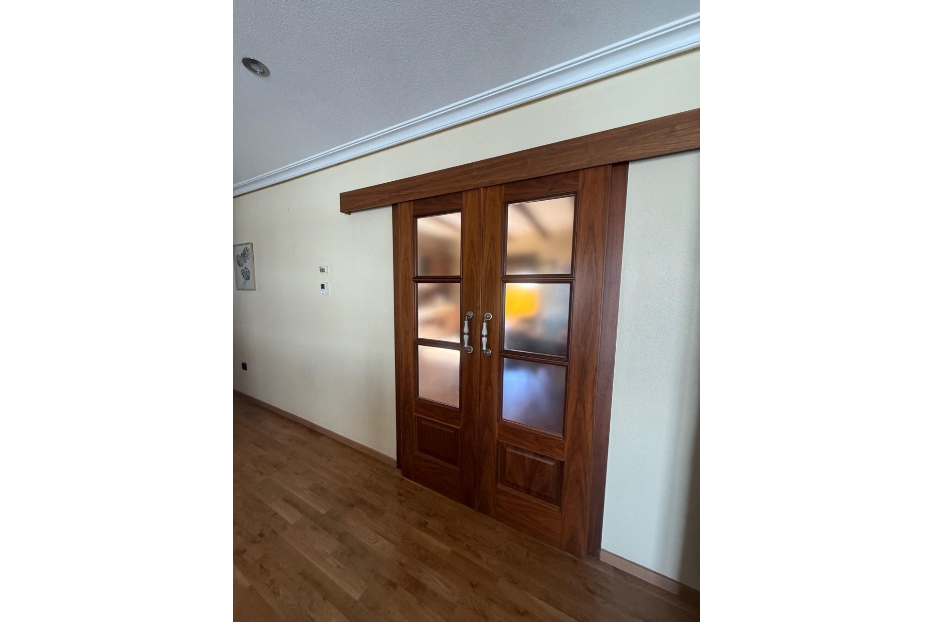 Resale - Town House -
Avileses