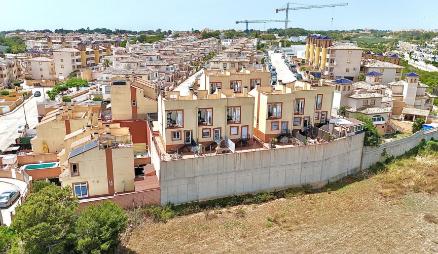 Resale - Town House -
Cabo Roig - Costa Blanca