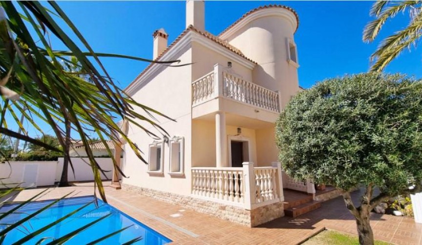 Resale - Town House -
Cabo Roig - Costa Blanca