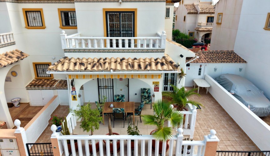 Resale - Town House -
Cabo Roig - Costa Blanca