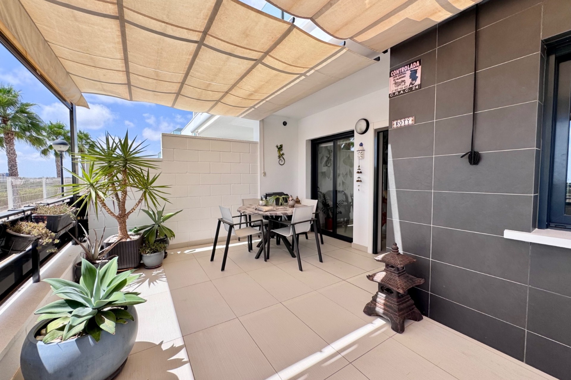 Resale - Town House -
Cabo Roig - Costa Blanca