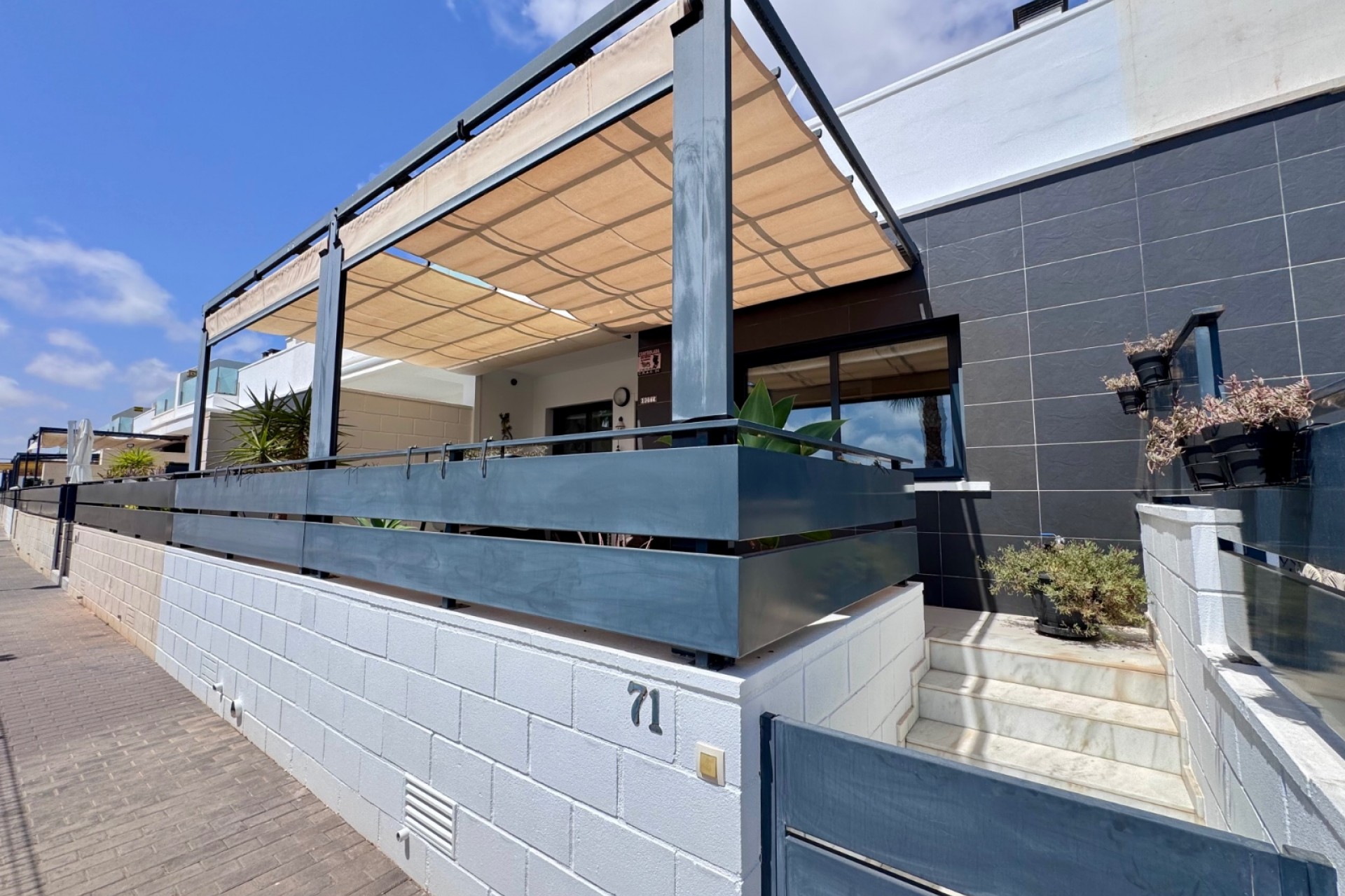 Resale - Town House -
Cabo Roig - Costa Blanca
