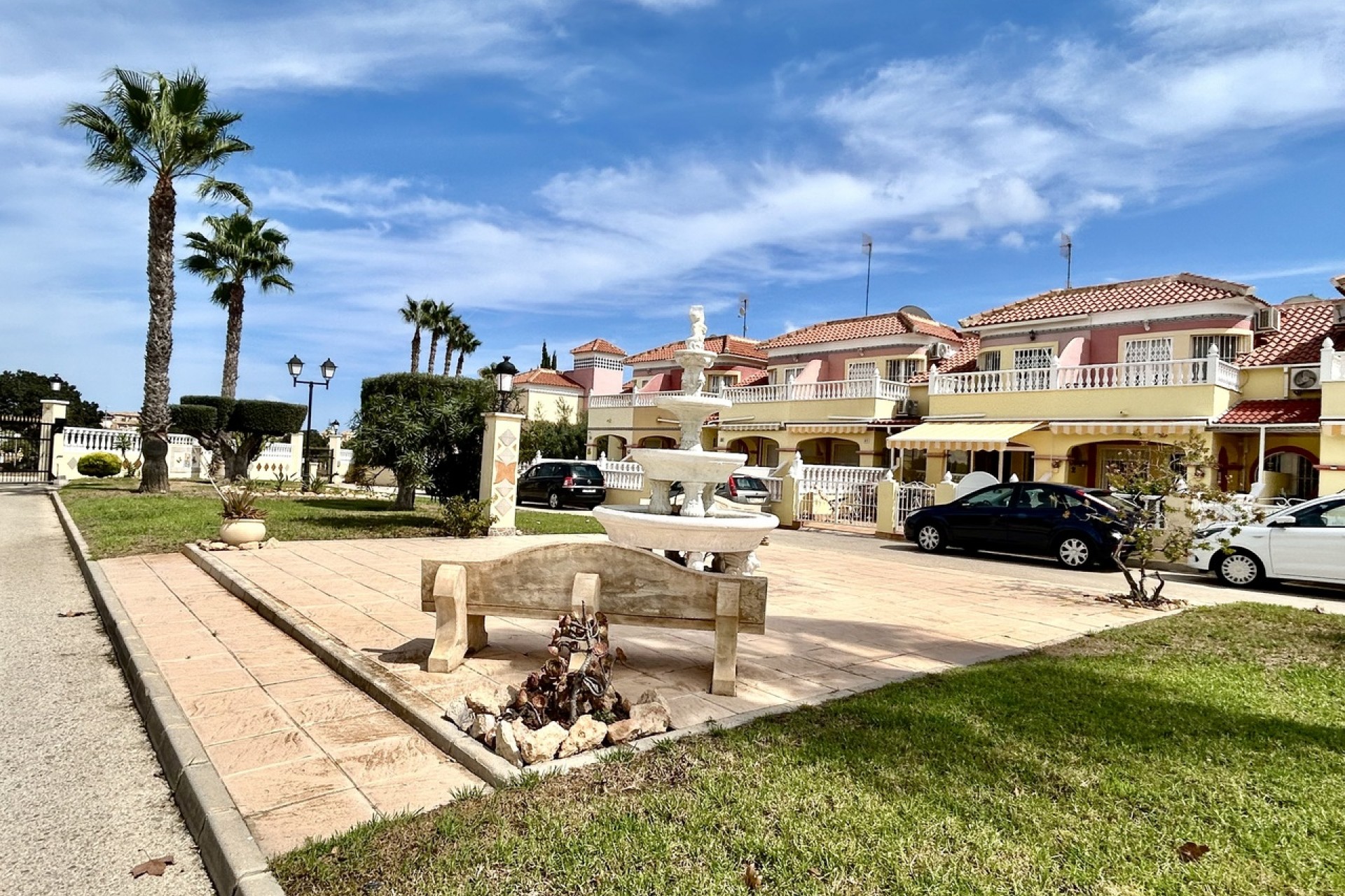 Resale - Town House -
Cabo Roig - Costa Blanca