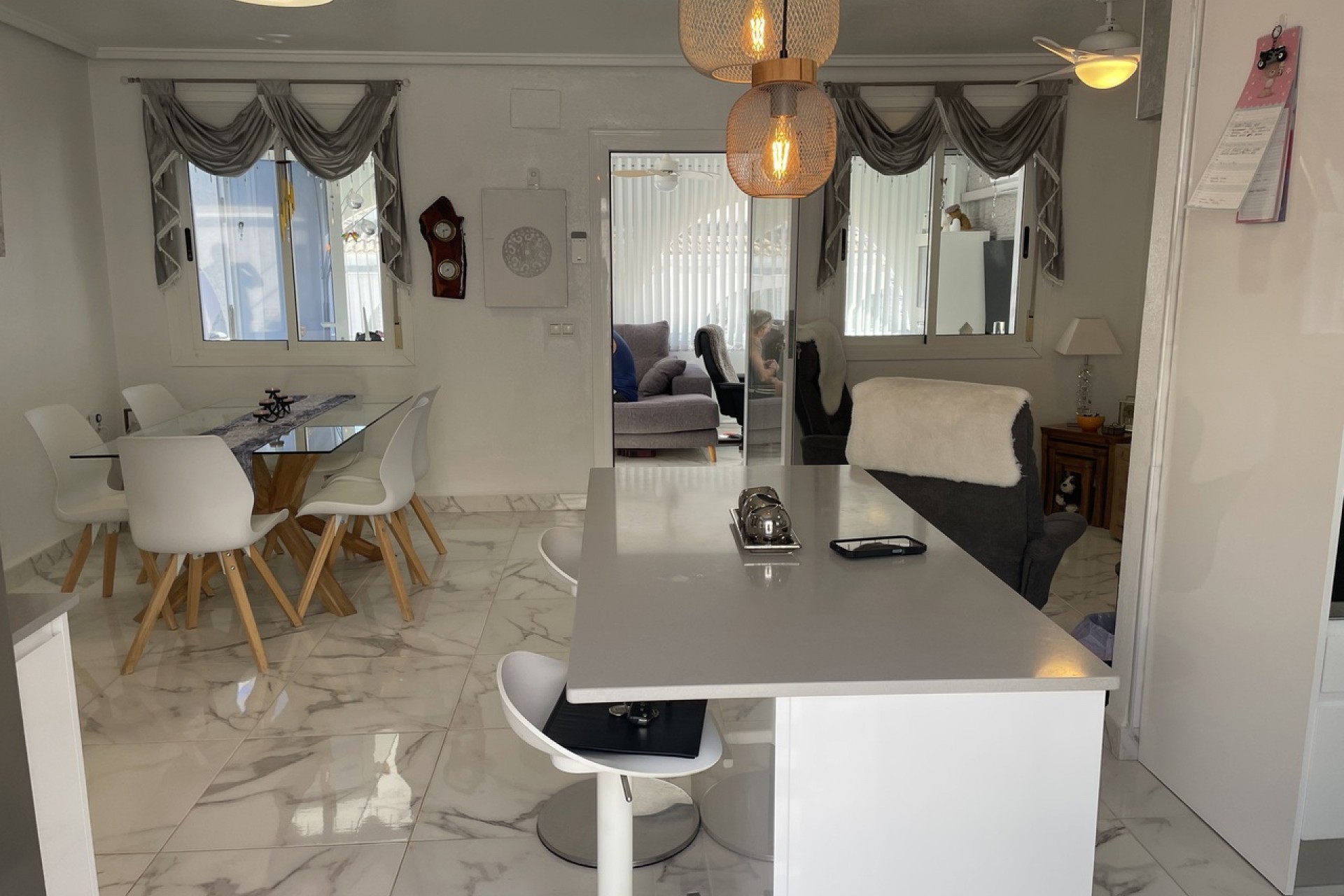 Resale - Town House -
Camposol - Inland