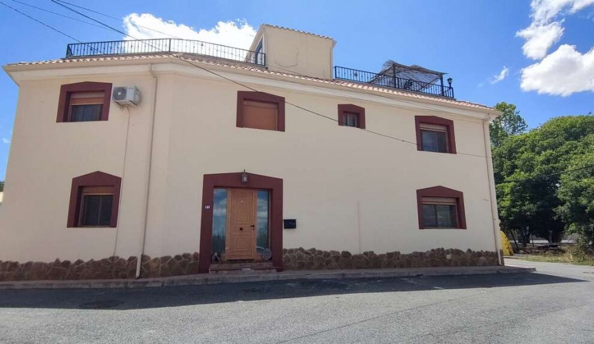 Resale - Town House -
Casas Del Señor - Inland