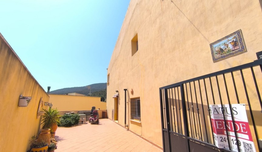 Resale - Town House -
Casas Del Señor - Inland
