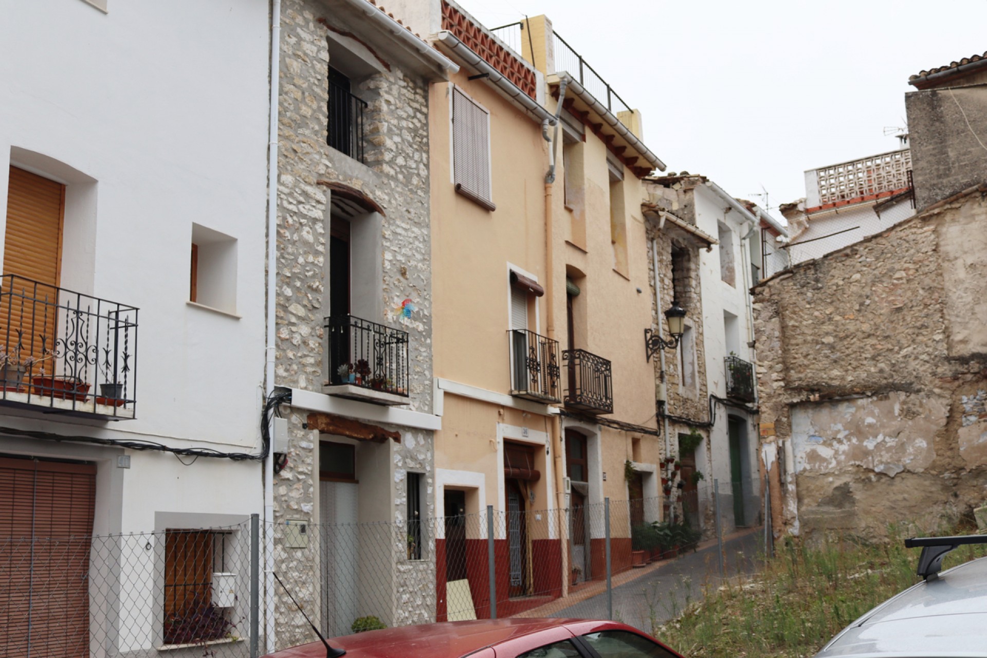 Resale - Town House -
Castell de Castells - Inland