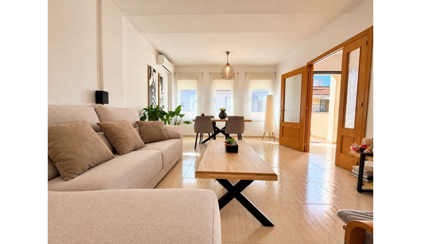 Resale - Town House -
Daya Nueva - Costa Blanca