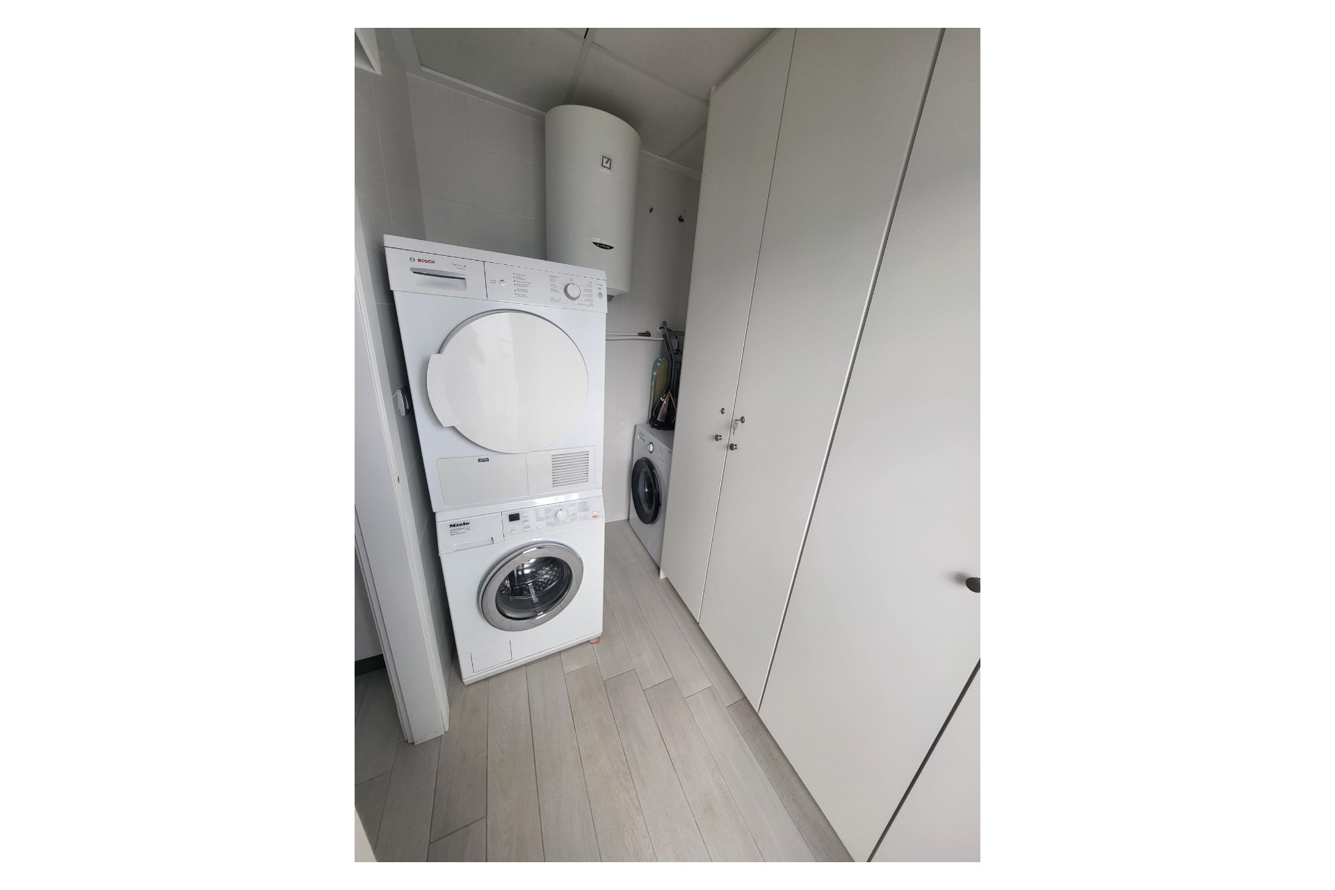 Resale - Town House -
Daya Vieja - Costa Blanca