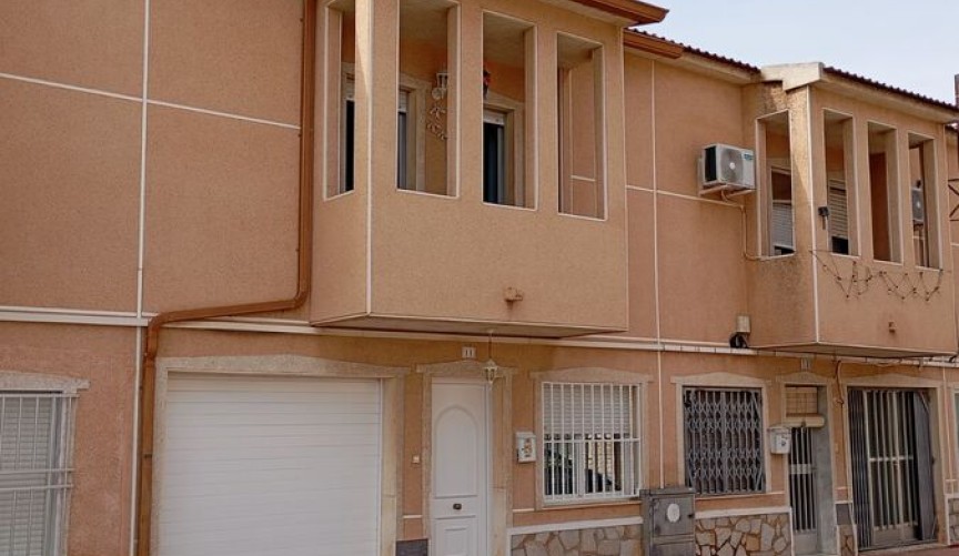 Resale - Town House -
Daya Vieja - Costa Blanca