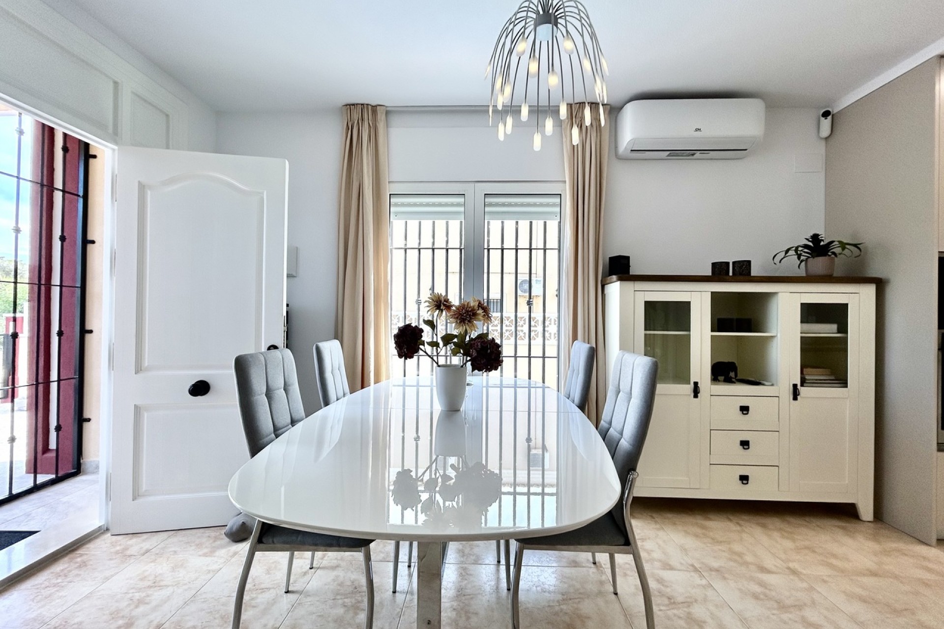 Resale - Town House -
Dehesa de Campoamor - Costa Blanca