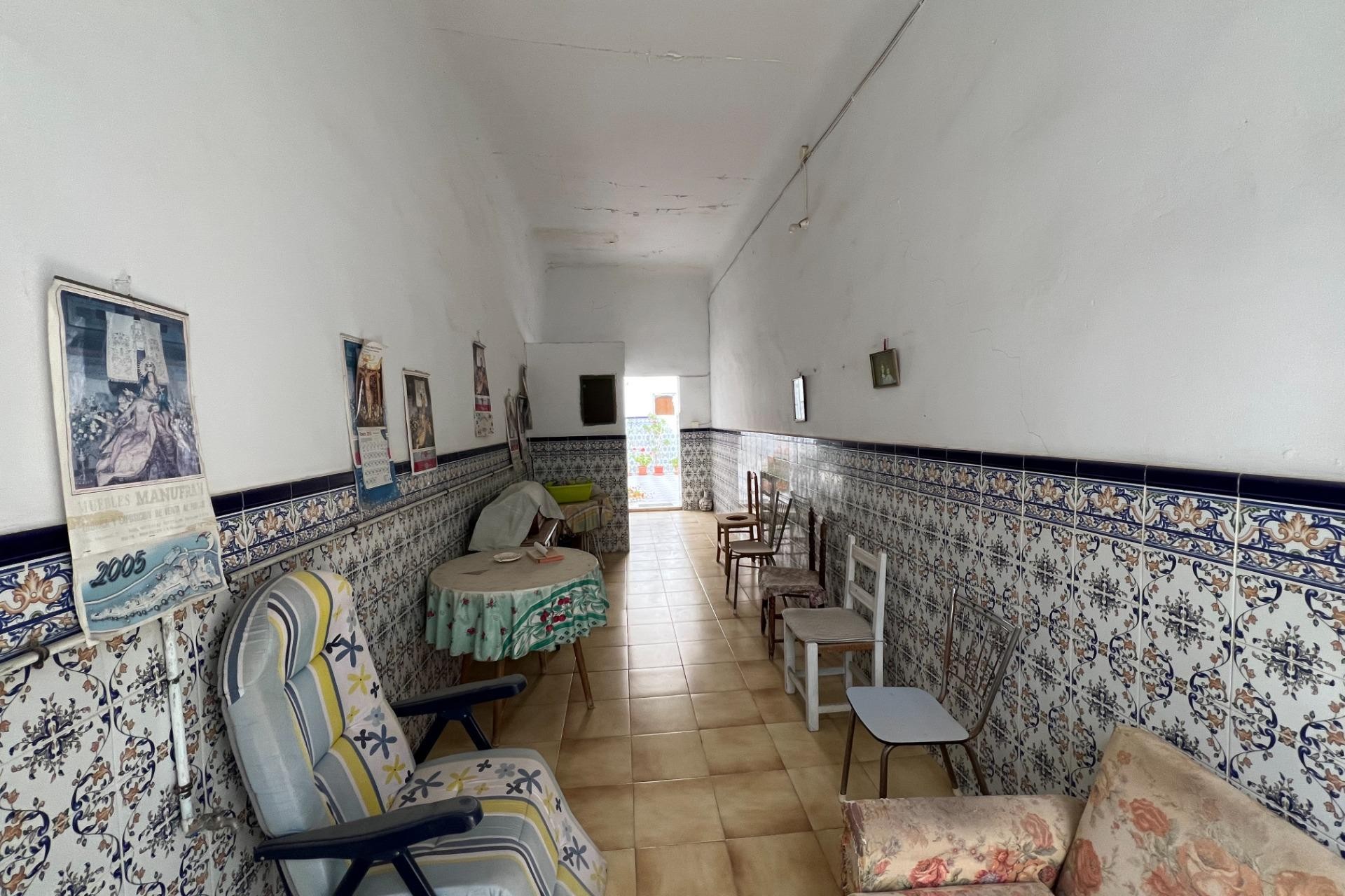 Resale - Town House -
Dolores - Centro