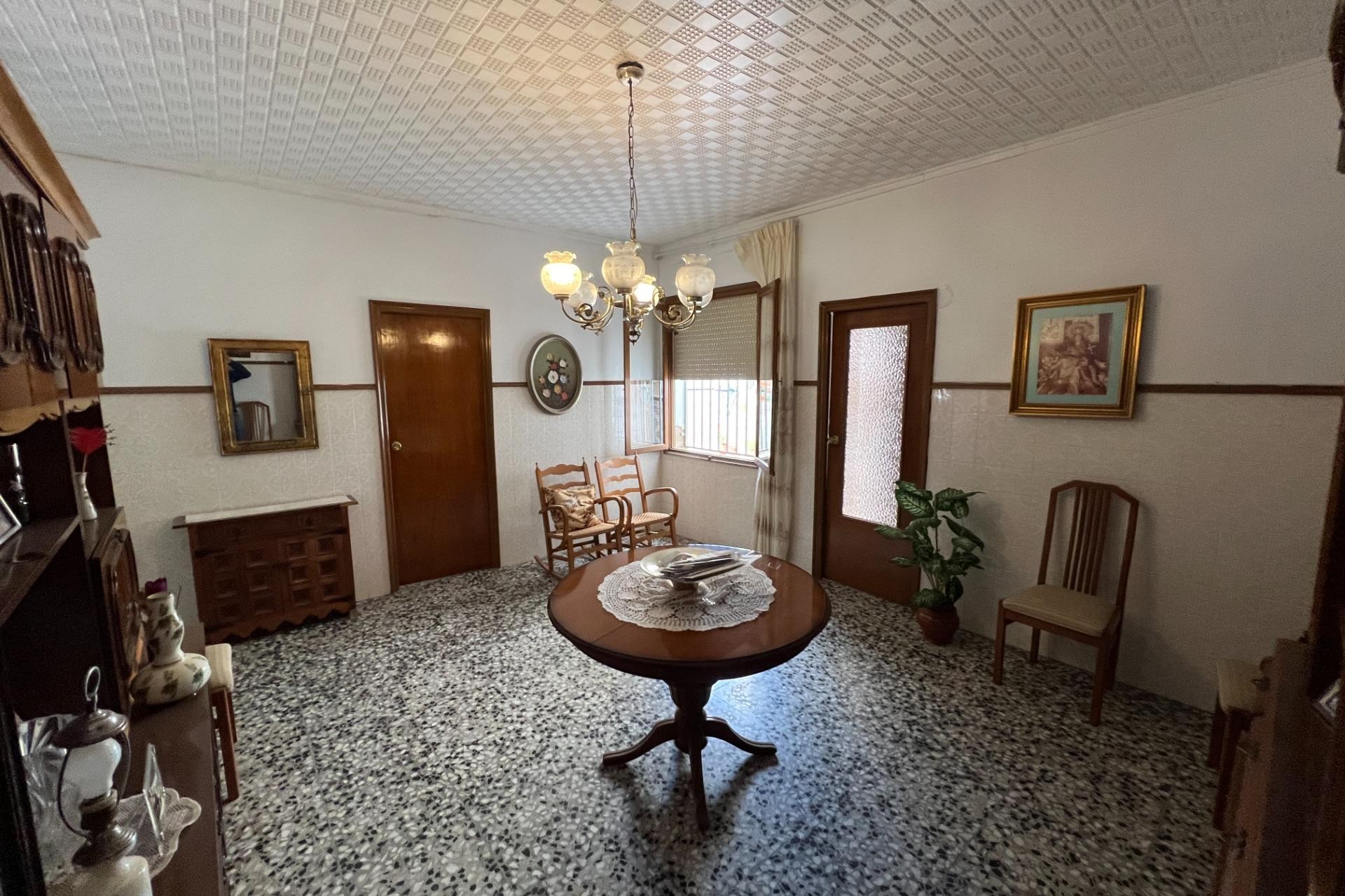 Resale - Town House -
Dolores - Centro