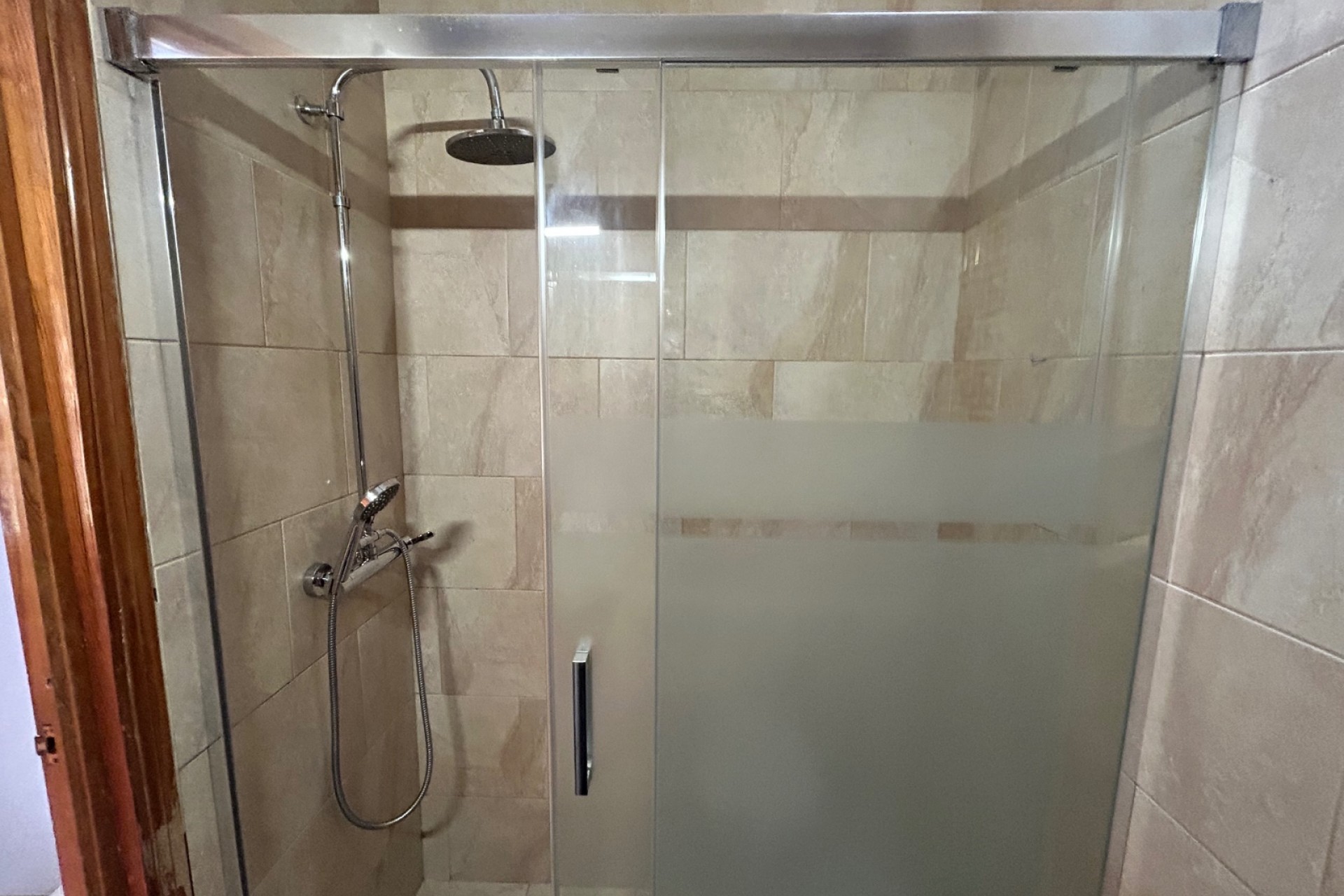 Resale - Town House -
El Chaparral - Inland