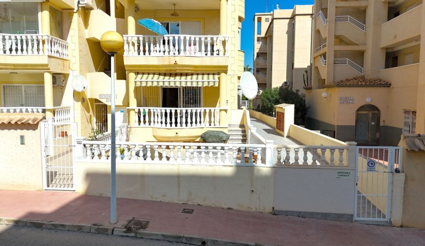 Resale - Town House -
Guardamar del Segura - Costa Blanca