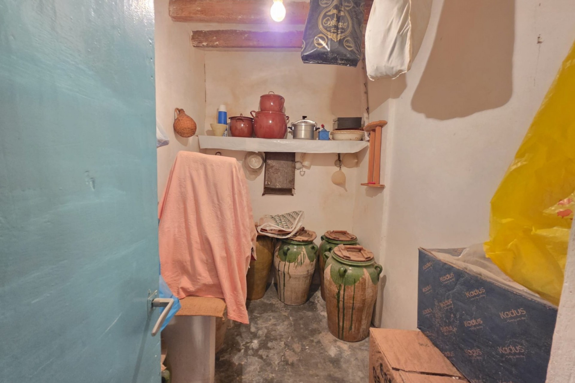 Resale - Town House -
Hondón de las Nieves - Inland