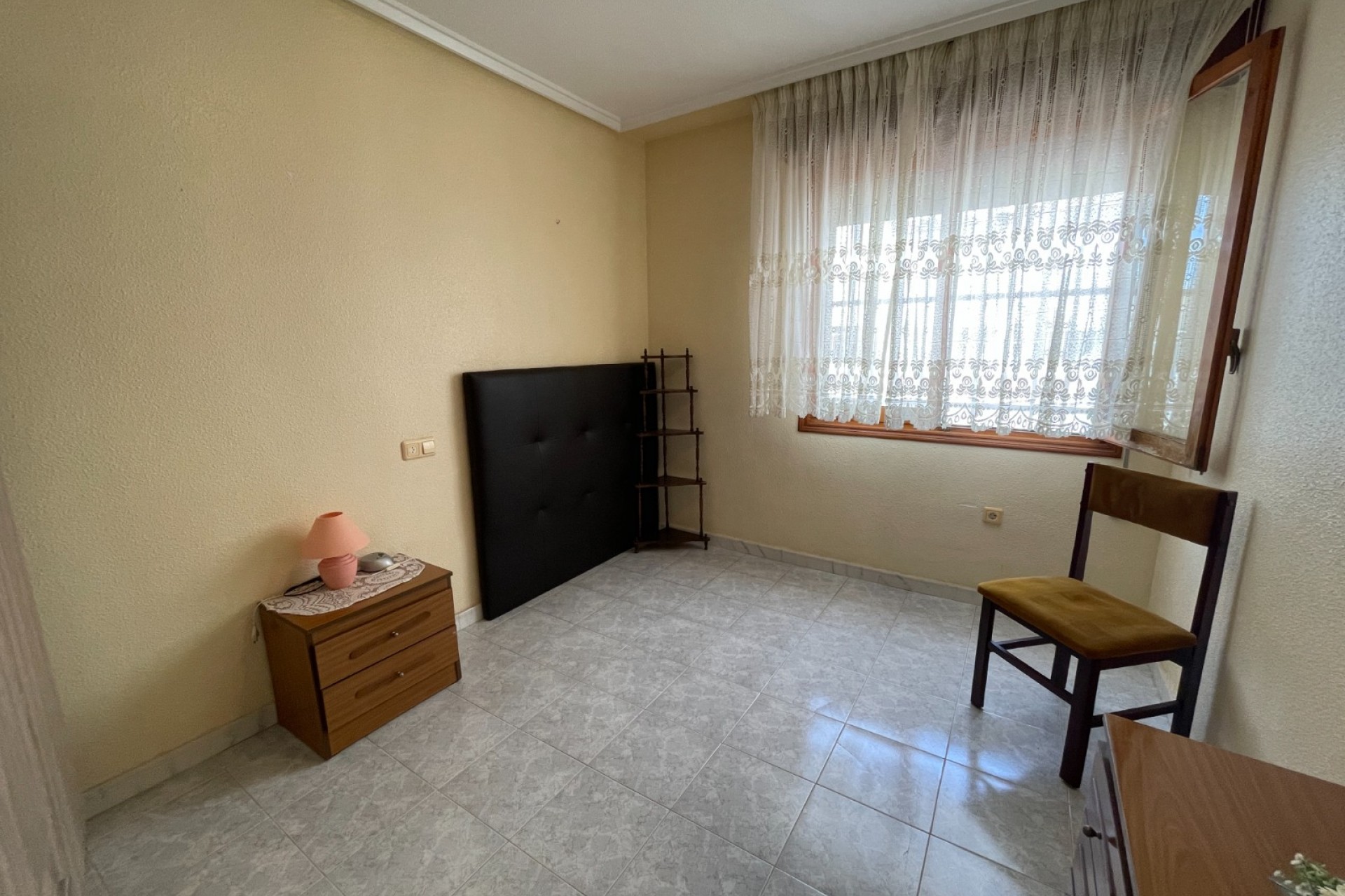 Resale - Town House -
Jacarilla - Inland