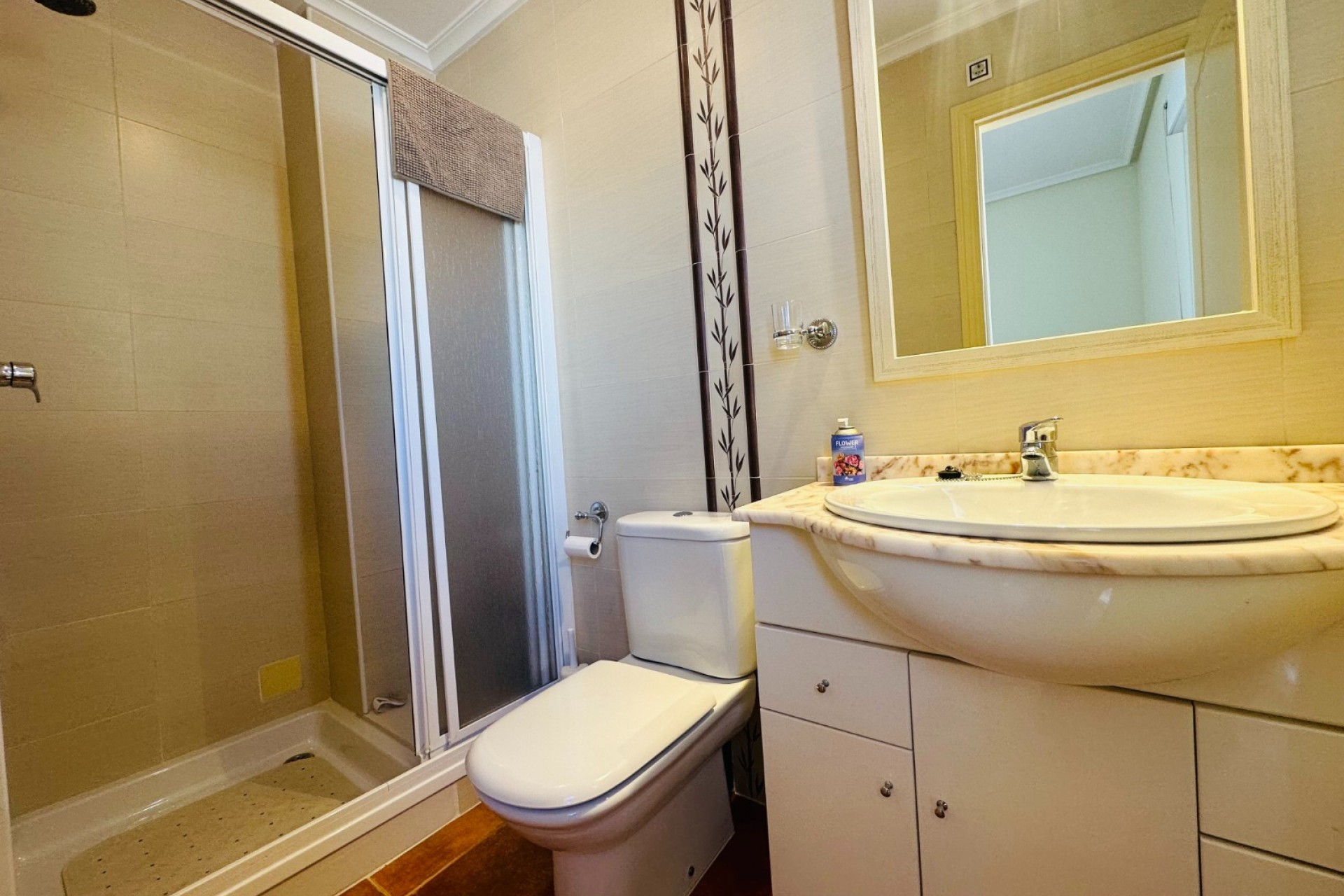 Resale - Town House -
Jacarilla - Inland