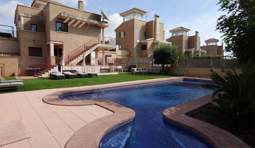 Resale - Town House -
La Nucía - Costa Blanca