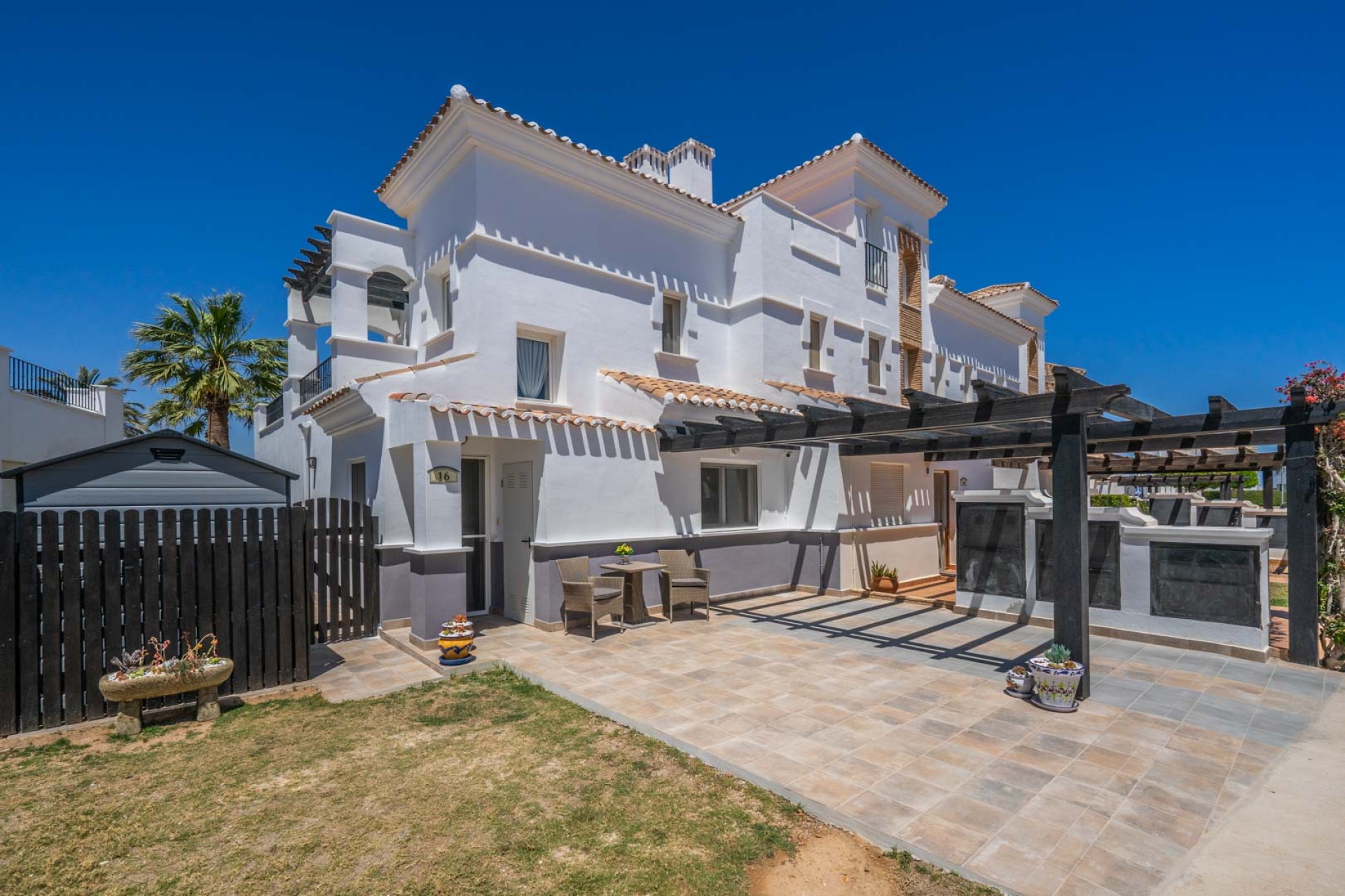 Resale - Town House -
La Torre Golf Resort - Inland