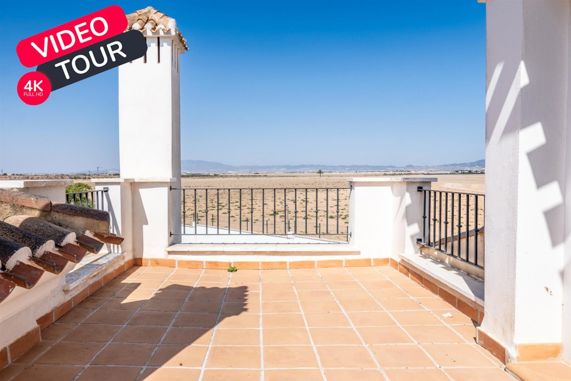 Resale - Town House -
La Torre Golf Resort - Inland