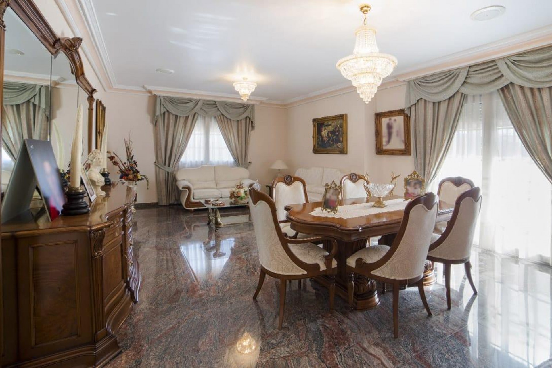 Resale - Town House -
Los Alcazares - Centro